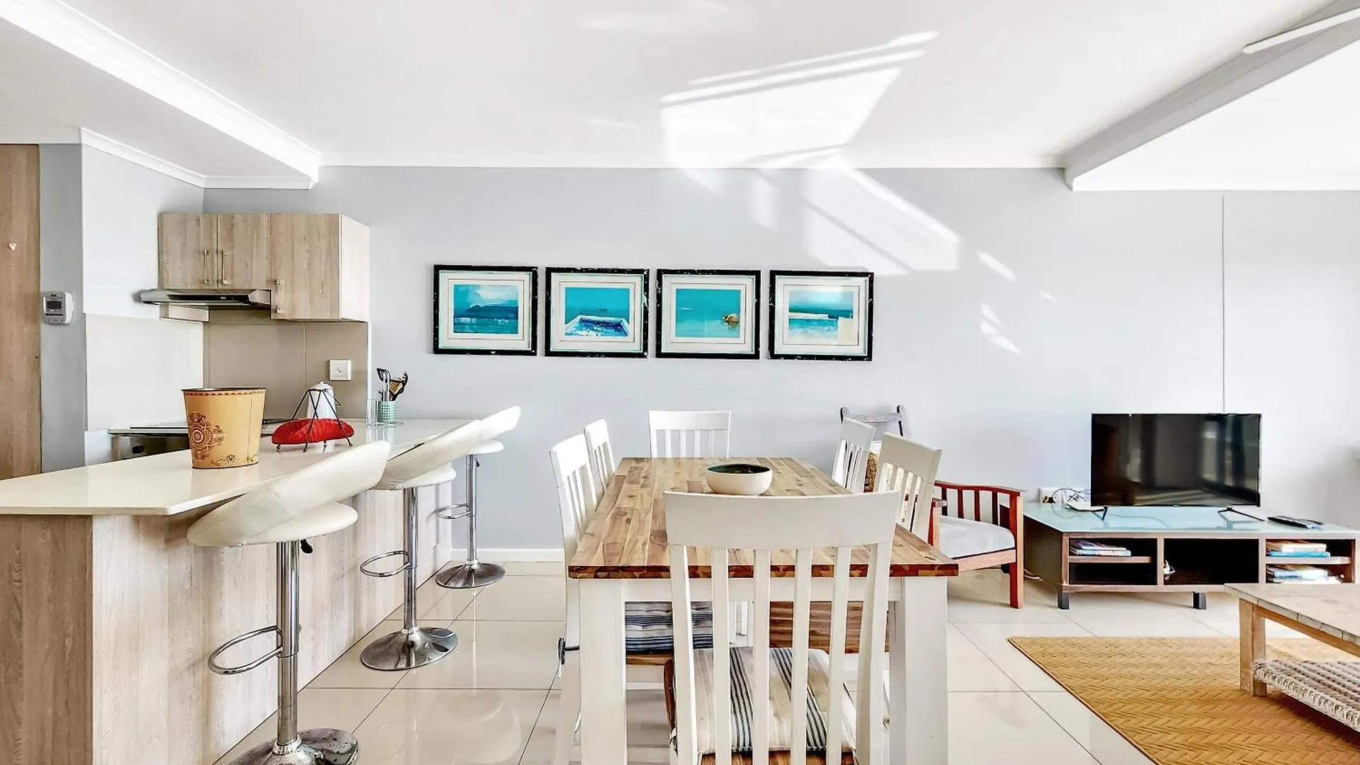 Azure 31 On Big Bay Apartment